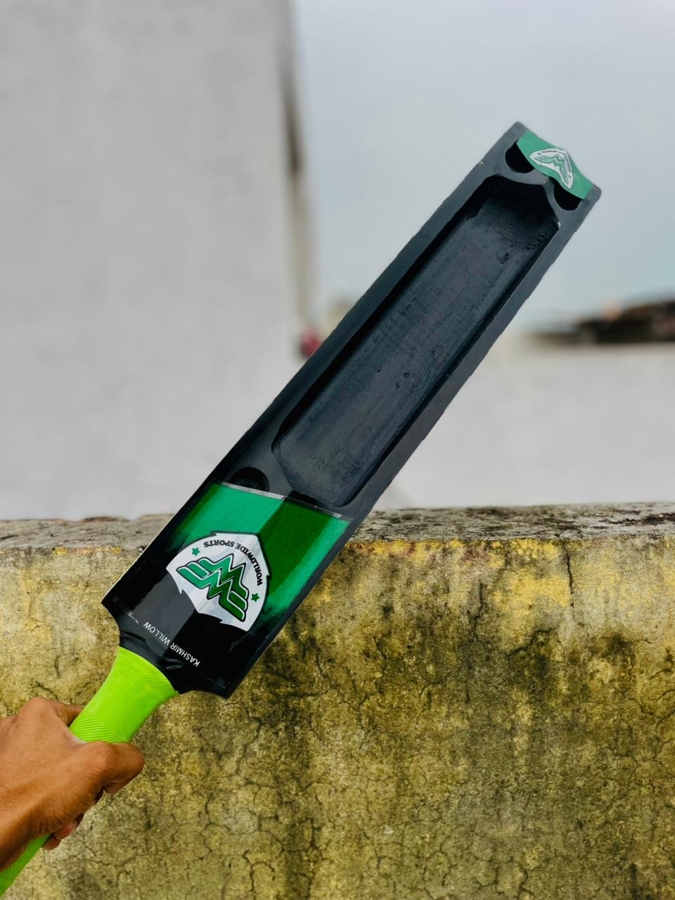 Fighter Bat ( Black Edition )